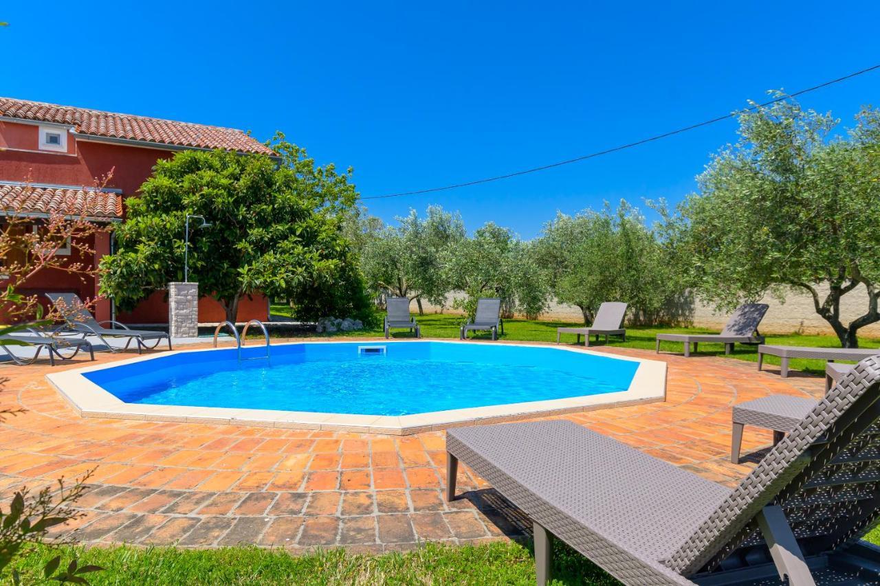Villa Carla With Private Pool & Kids Playground - Pet Friendly Mutvoran Exterior foto