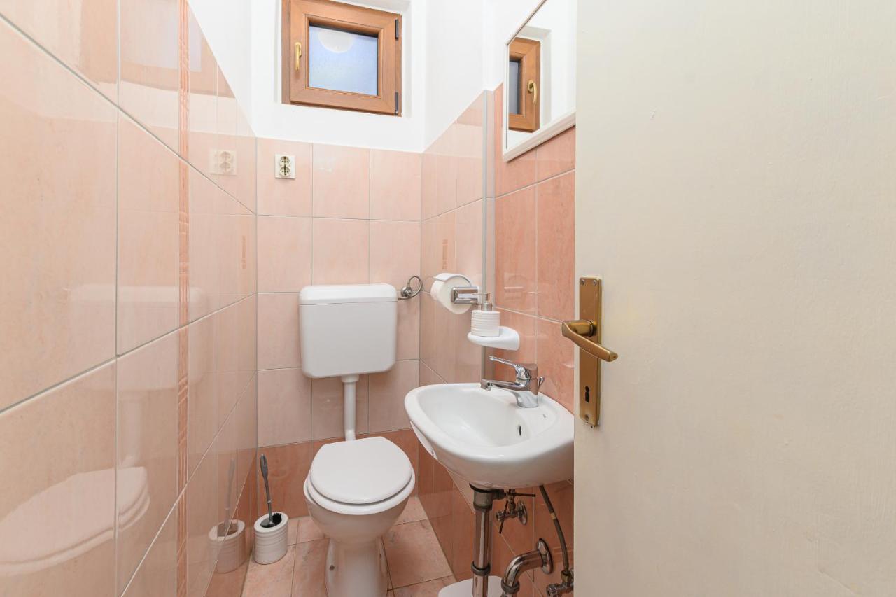 Villa Carla With Private Pool & Kids Playground - Pet Friendly Mutvoran Exterior foto